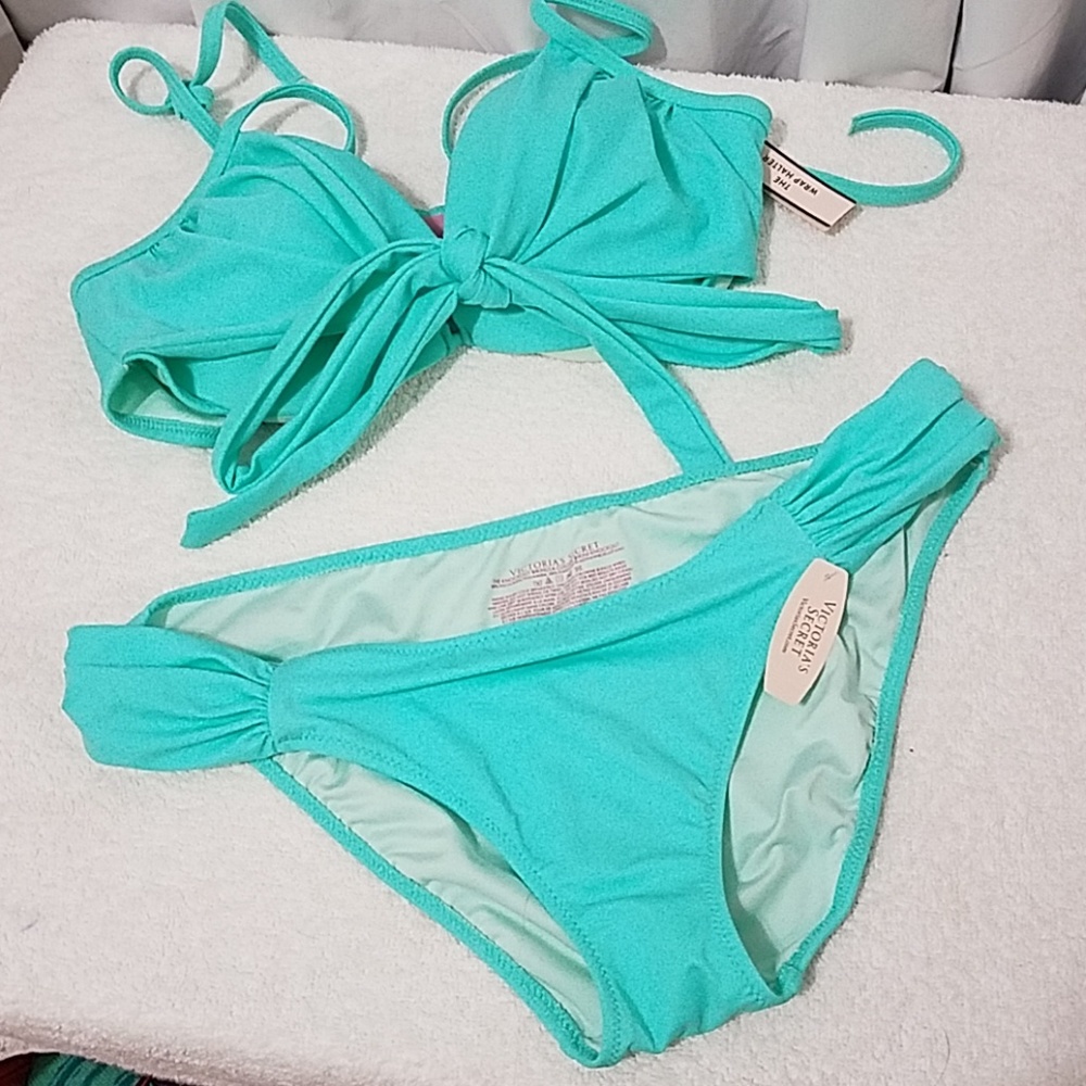 victoria Secret 2 piece bathing suit pls read